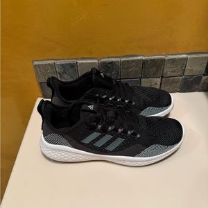 Adidas Women’s Fluidflow Bounce 2.0 Running Shoe